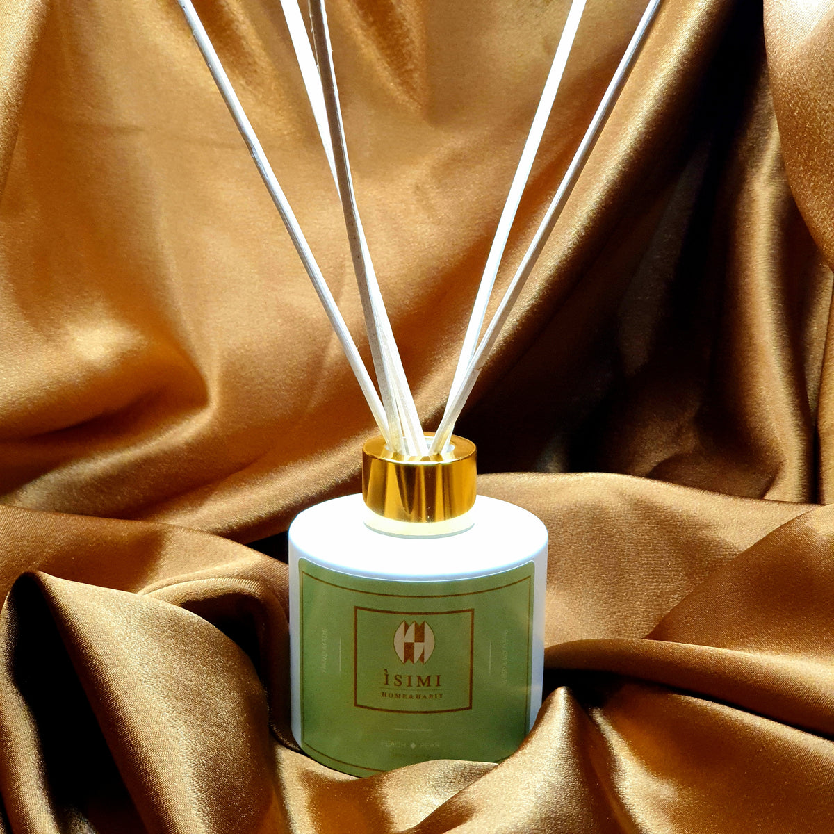 Reed Diffuser | Pear & Peach | Reed diffusers uk – Ìsimi: Home & Habit